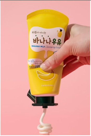 Kwailnara Banana Milk Cleansing Foam 120ml