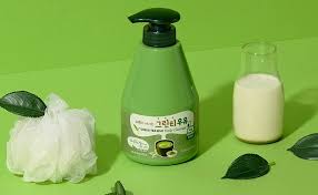 Kwailnara Green Tea Milk Body Cleanser 560g